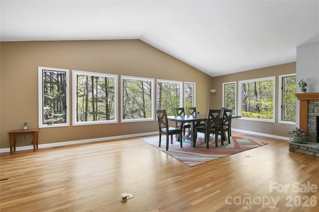 71 Elseetos Drive, Brevard, NC 28712