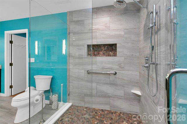 71 Elseetos Drive, Brevard, NC 28712
