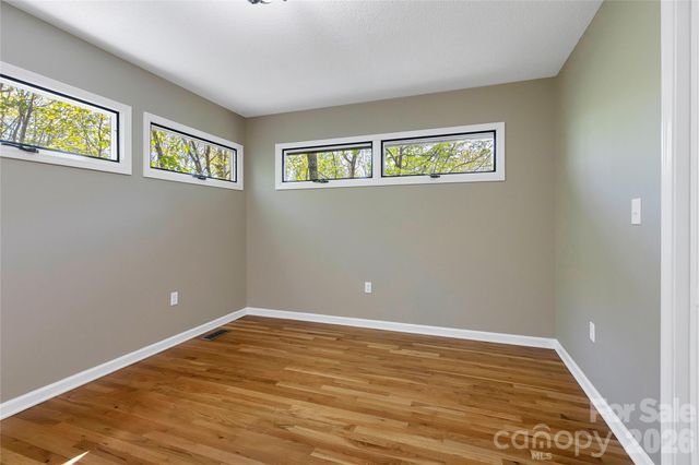 71 Elseetos Drive, Brevard, NC 28712