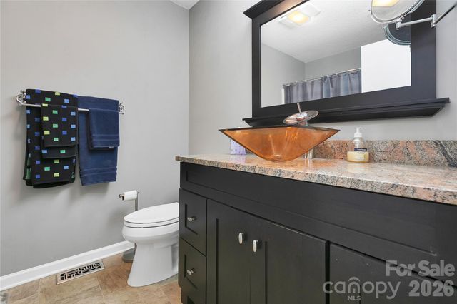 71 Elseetos Drive, Brevard, NC 28712