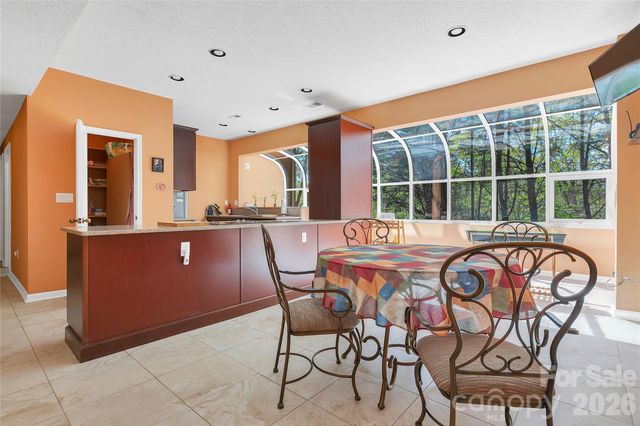 71 Elseetos Drive, Brevard, NC 28712