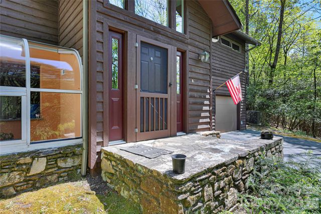71 Elseetos Drive, Brevard, NC 28712