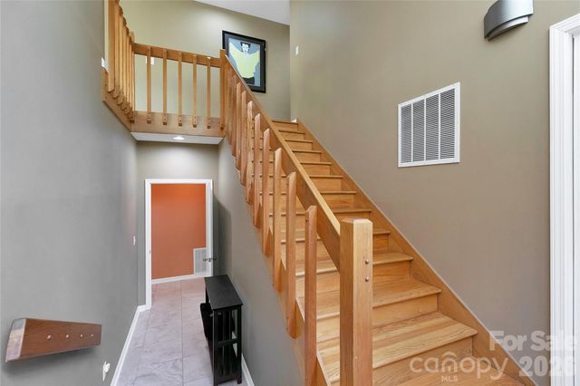 71 Elseetos Drive, Brevard, NC 28712