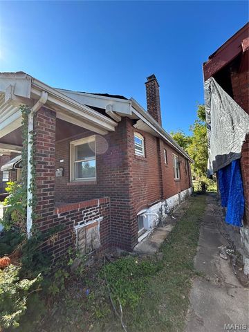 4213 N Newstead Avenue, St Louis, MO 63115