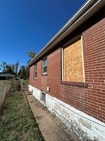 4213 N Newstead Avenue, St Louis, MO 63115