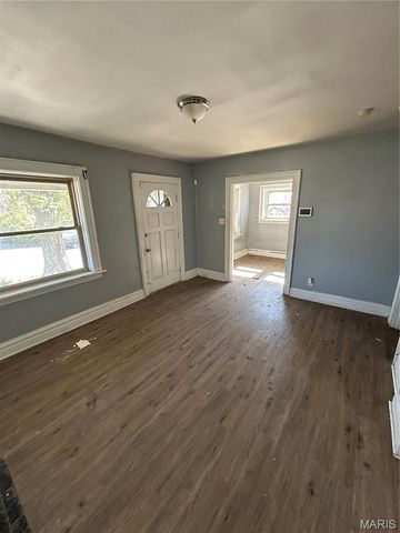 4213 N Newstead Avenue, St Louis, MO 63115
