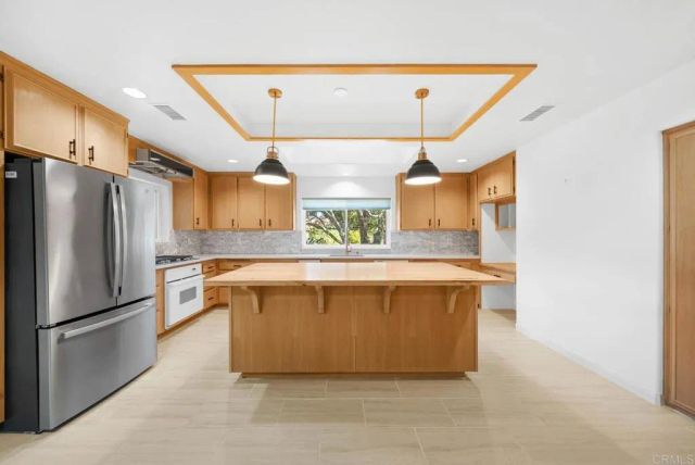 1861 Fox Bridge Ct, Fallbrook, CA 92028