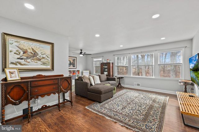 12006 PARK SHORE CT, Woodbridge, VA 22192