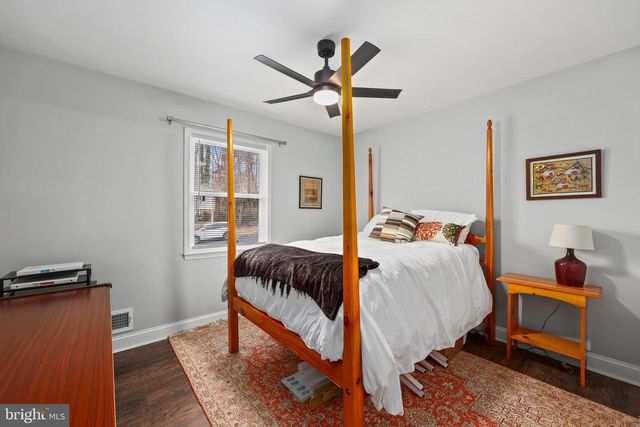 12006 PARK SHORE CT, Woodbridge, VA 22192