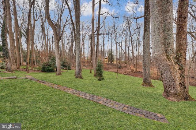 12006 PARK SHORE CT, Woodbridge, VA 22192