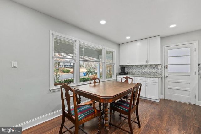 12006 PARK SHORE CT, Woodbridge, VA 22192