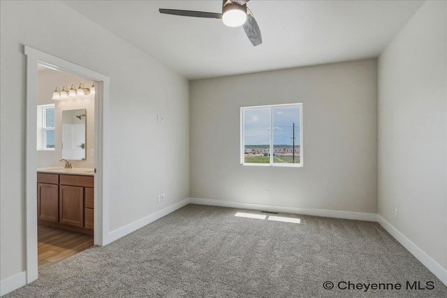 5811 LIZ RANCH RD, Cheyenne, WY 82007