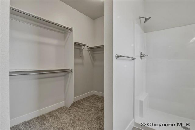 5811 LIZ RANCH RD, Cheyenne, WY 82007