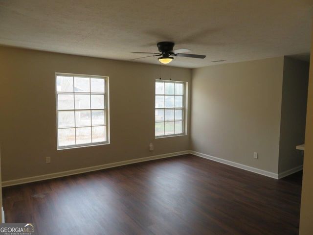 1336 Surrey Lane SW, Marietta, GA 30008