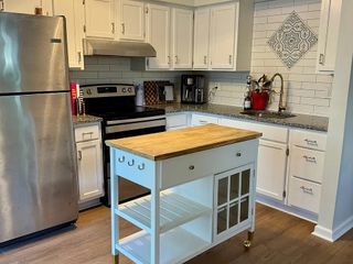 4137 Ames Dr, Nashville, TN 37218