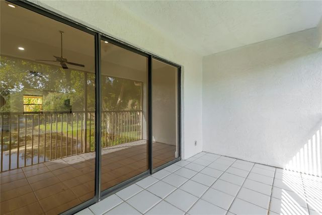 3211 S Carambola Circle 23106, Coconut Creek, FL 33066