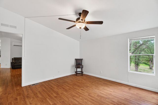 17215 Deacon Lane, Cottonwood, CA 96022