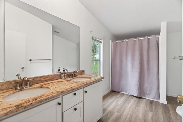 17215 Deacon Lane, Cottonwood, CA 96022