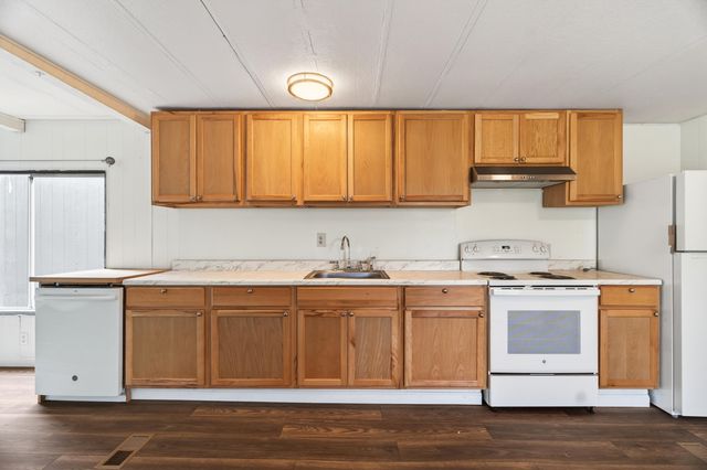 17215 Deacon Lane, Cottonwood, CA 96022