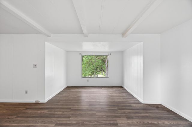 17215 Deacon Lane, Cottonwood, CA 96022