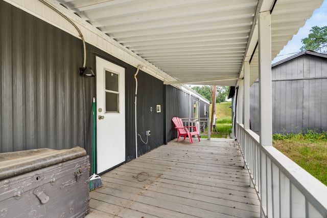 17215 Deacon Lane, Cottonwood, CA 96022