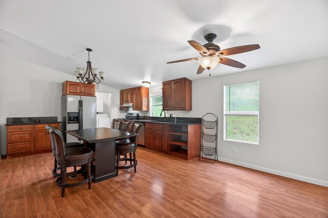 17215 Deacon Lane, Cottonwood, CA 96022