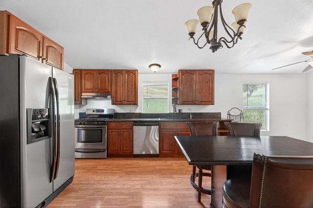 17215 Deacon Lane, Cottonwood, CA 96022