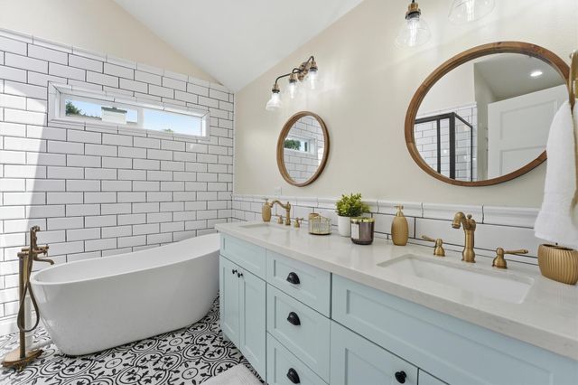 3138 Amesbury Court, Sugar Land, TX 77478