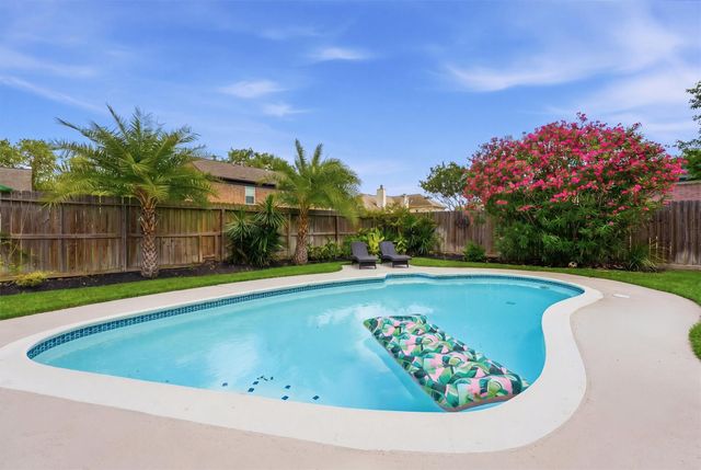 3138 Amesbury Court, Sugar Land, TX 77478