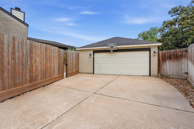 3138 Amesbury Court, Sugar Land, TX 77478