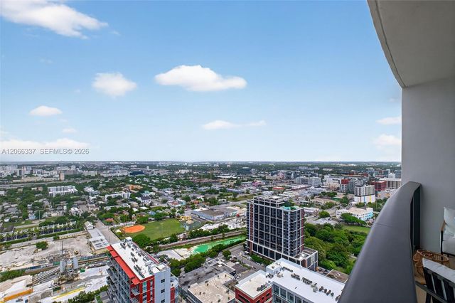 1600 NE 1st Avenue 3515, Miami, FL 33132