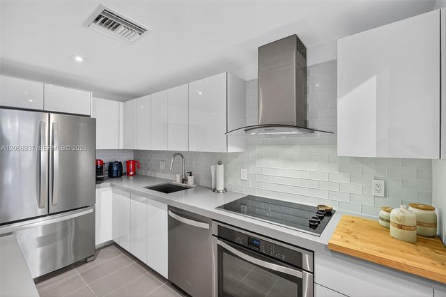 1600 NE 1st Avenue 3515, Miami, FL 33132