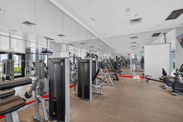 1600 NE 1st Avenue 3515, Miami, FL 33132