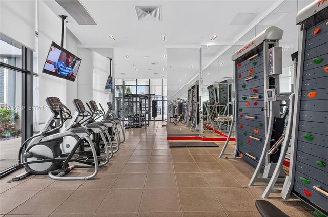 1600 NE 1st Avenue 3515, Miami, FL 33132