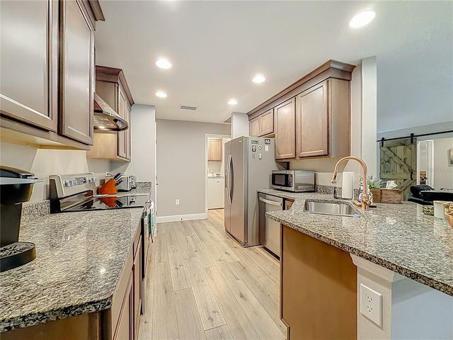 27410 VELMA AVENUE, Okahumpka, FL 34762