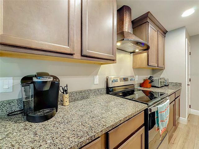 27410 VELMA AVENUE, Okahumpka, FL 34762