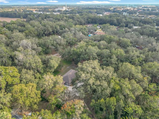 27410 VELMA AVENUE, Okahumpka, FL 34762