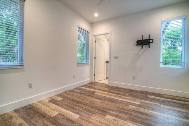 3111 Walling DR, Austin, TX 78705