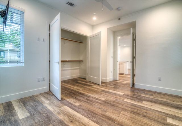 3111 Walling DR, Austin, TX 78705