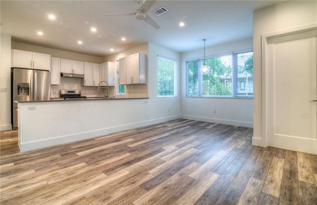 3111 Walling DR, Austin, TX 78705