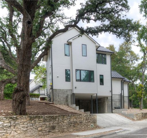 3111 Walling DR, Austin, TX 78705