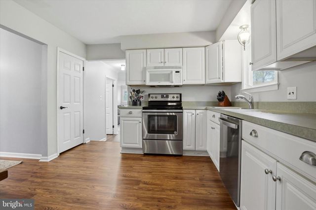 109 RICHARD DR, Chalfont, PA 18914