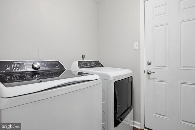 109 RICHARD DR, Chalfont, PA 18914