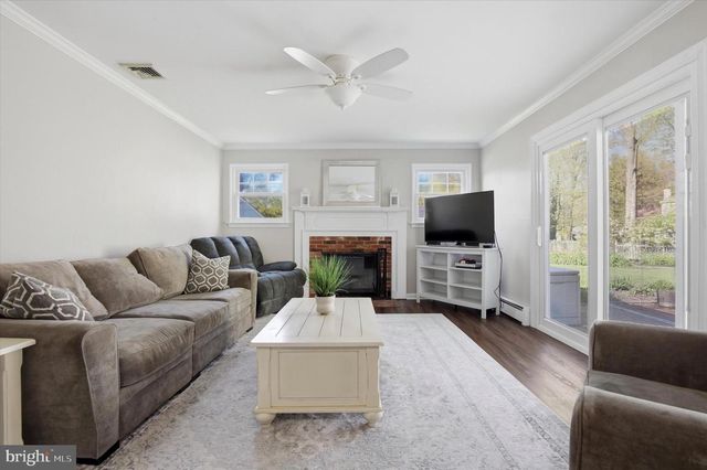 109 RICHARD DR, Chalfont, PA 18914