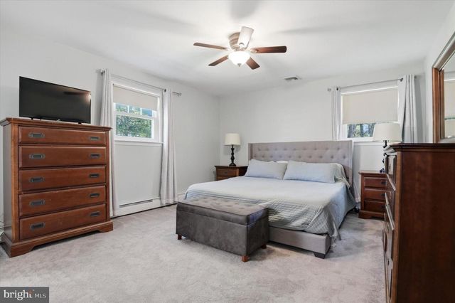 109 RICHARD DR, Chalfont, PA 18914