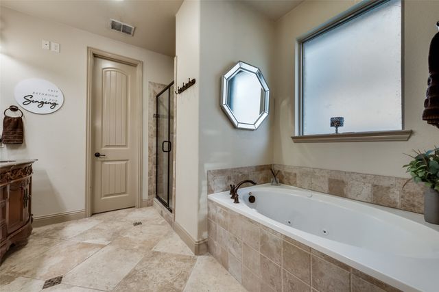 2129 Portwood Way, Fort Worth, TX 76179