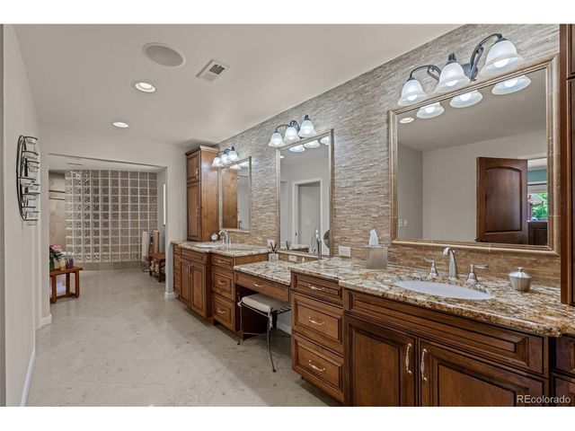 3980 S Dexter St, Cherry Hills Village, CO 80113