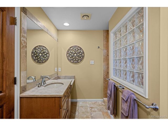 3980 S Dexter St, Cherry Hills Village, CO 80113