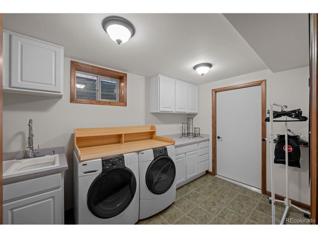 3980 S Dexter St, Cherry Hills Village, CO 80113