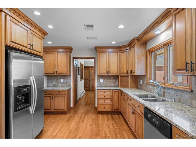 3980 S Dexter St, Cherry Hills Village, CO 80113